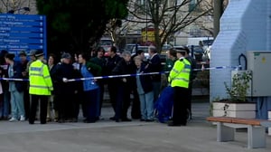 Casualty, Season 17 Episode 33 image