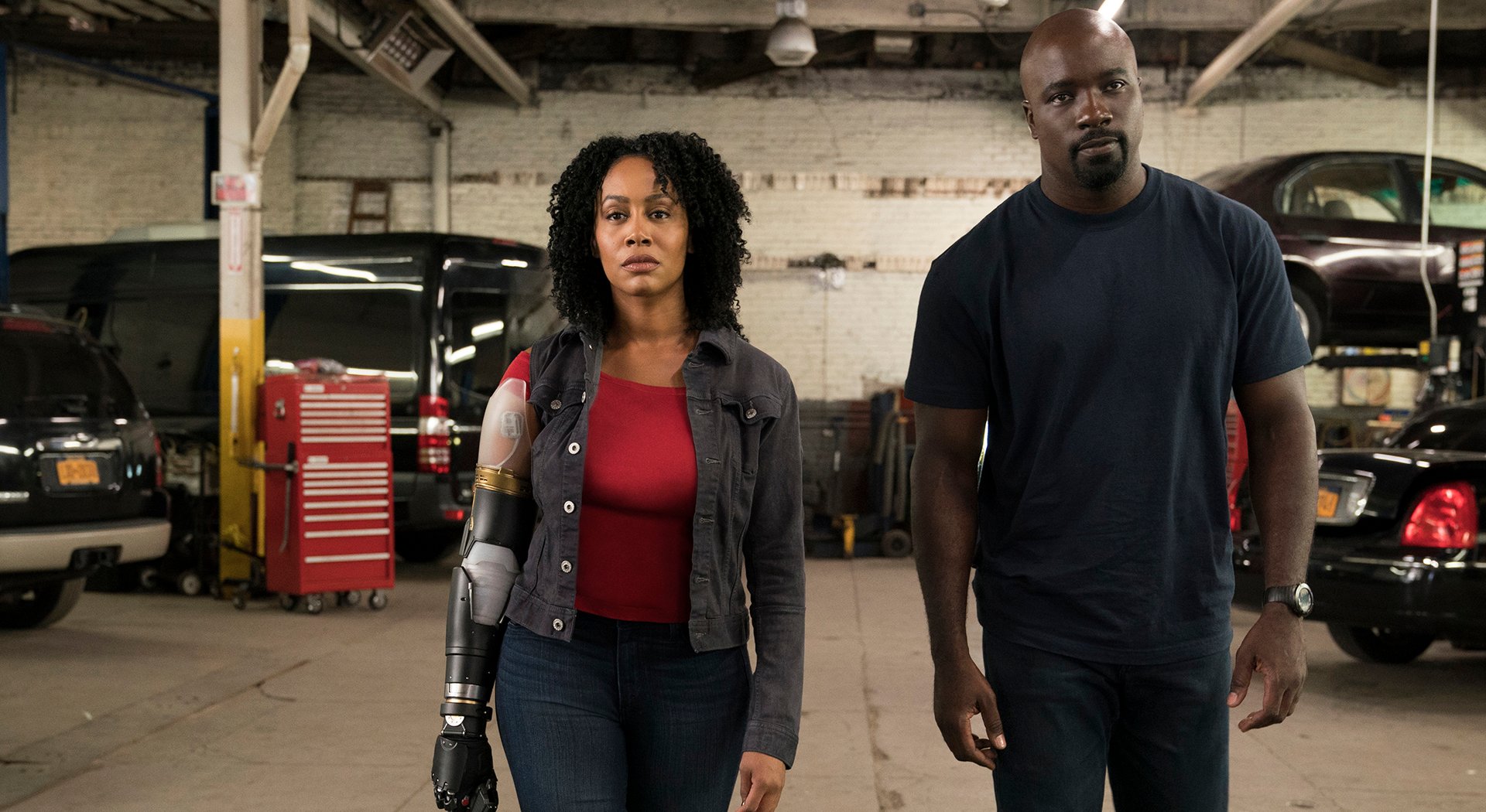 Simone Missick and Mike Colter in Luke Cage