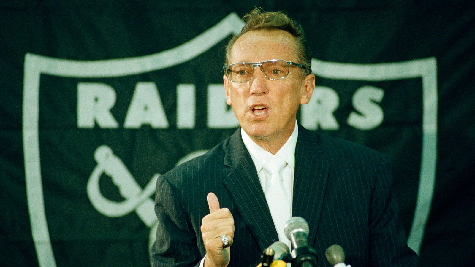Al Davis, 30 for 30: Al Davis vs. The NFL