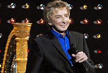 Barry Manilow Brings the '70s Back to Life