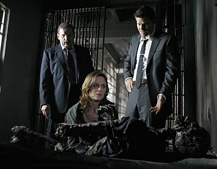 Bones - Season 2 - "The Man in the Cell" - Mik Scriba, Emily Deschanel and David Boreanaz