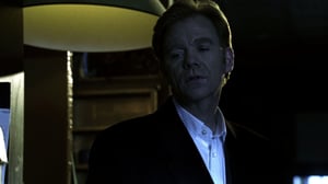 CSI: Miami, Season 2 Episode 23 image