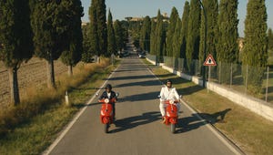 Master of None Gets a Season 2 Premiere Date on Netflix