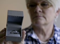 Love Fraud, Season 1 Episode 1 image