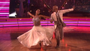 Dancing With the Stars, Season 13 Episode 18 image