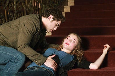 The Nine Lives of Chloe King - Season 1 - "Beautiful Day" - Grey Damon and Skyler Samuels