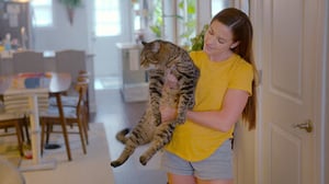 Cat People, Season 1 Episode 4 image