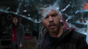 Siren, Season 2 Episode 11 image