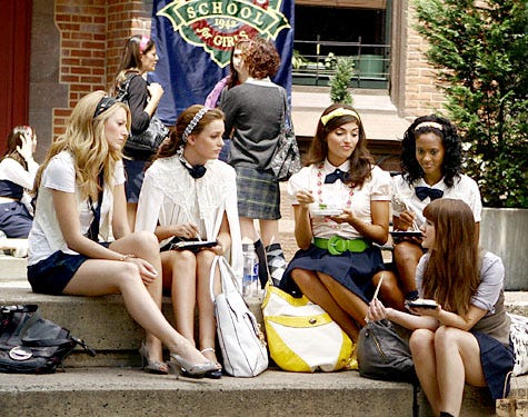 Gossip Girl - Season 2, "The Ex-Files" - Blake Lively as Serena, Leighton Meester as Blair, Amanda Setton as Penelope, Nicole Fiscella as Isabel, Laura-Leigh as Amanda