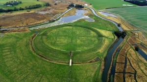 Unearthed, Season 3 Episode 1 image