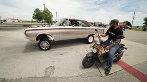 Gear Dogs, Season 1 Episode 1 image