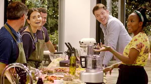 The Big Family Cooking Showdown, Season 2 Episode 1 image
