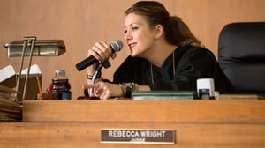 Emerald City, Season 1 Episode 1 image