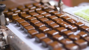 The Food That Built America, Season 2 Episode 2 image