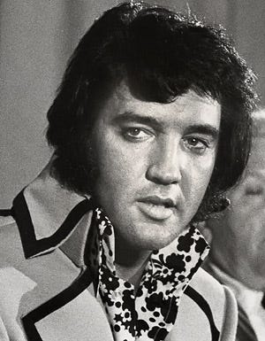 Elvis Presley - Holds Press Conference at The New York Hilton Hotel, June 9, 1972