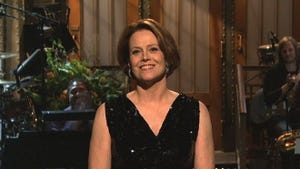 Saturday Night Live, Season 35 Episode 12 image