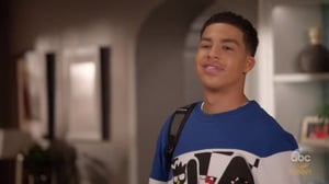 Black-ish, Season 4 Episode 14 image